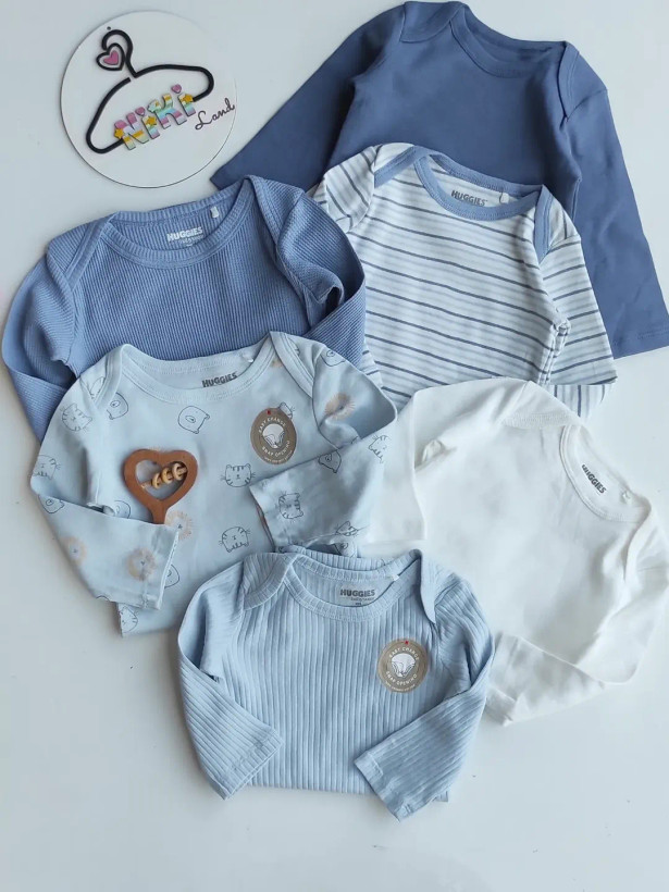 بادی پسرانه آستین بلند نوزادی وارداتی برند HUGGIES کد ۴۲۹