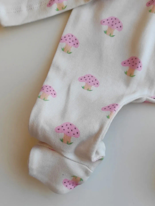 ست بیمارستانی نوزادی برند baby mii کد ۴۴۹